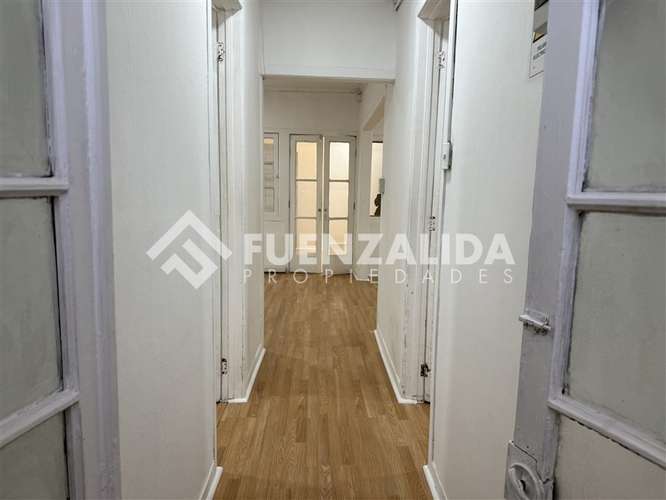 Casa en venta de 5 dorm. en Santiago