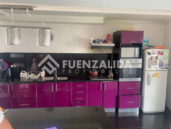 ¡Oportunidad! Casa remodelada en venta de 4D-2B en Macul - Imagen 2