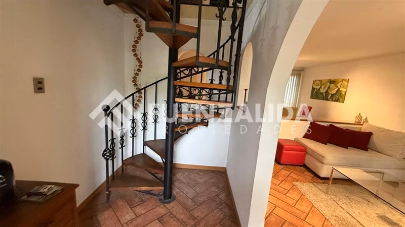 Casa en venta de 3D-1B en Ñuñoa, colegio Calasanz - Imagen 4