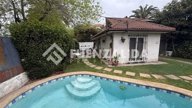 Casa en venta de 3D-1B en Ñuñoa, colegio Calasanz - Imagen 3
