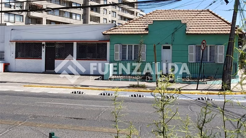 Casa en venta de 6D- 4B en Ñuñoa a pasos del metro