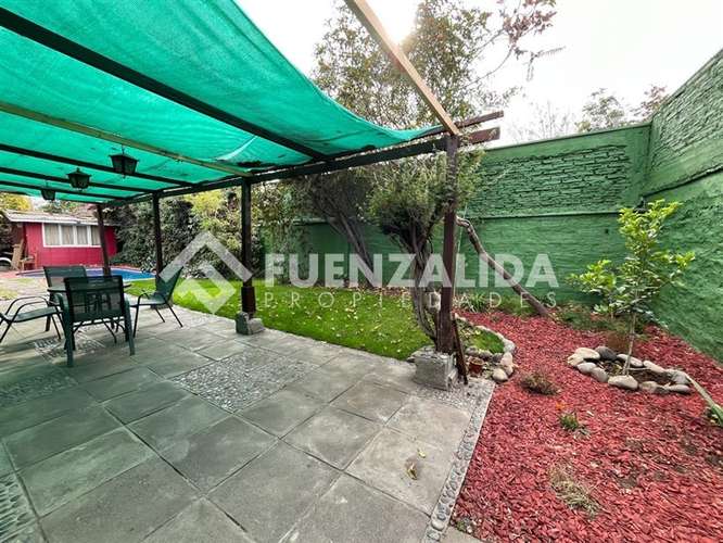 Casa en venta de 4 dorm. en Las Condes