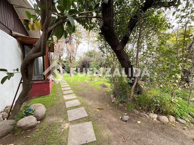 Casa en venta de 4 dorm. en Las Condes