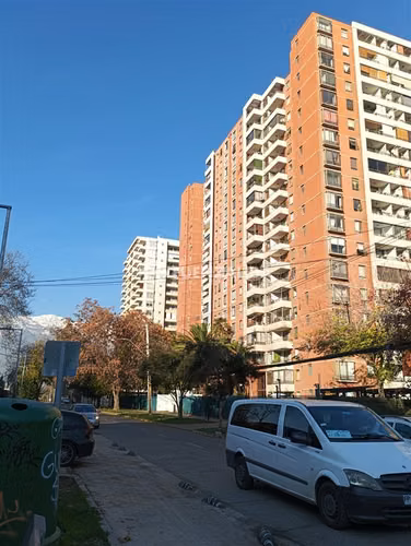 Departamento en venta de 3 dorm Macul Próxima estación L 8