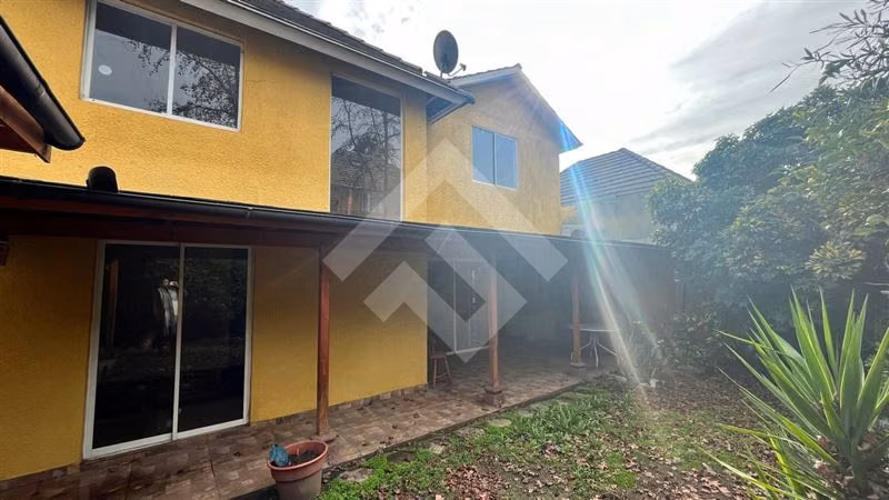 Casa en venta de 4 dorm. en Puente Alto - Imagen 2