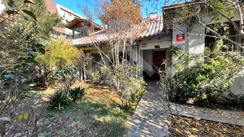 Casa en venta de 7 dorm. en Ñuñoa - Imagen 3