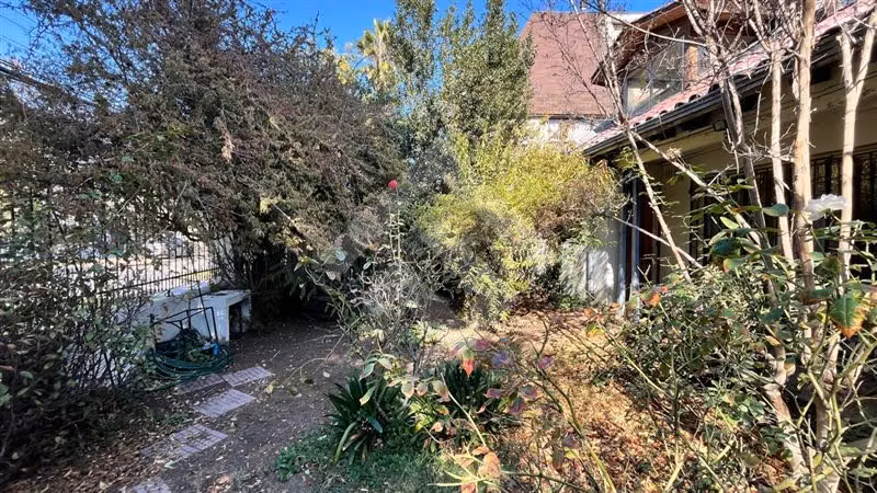 Casa en venta de 7 dorm. en Ñuñoa - Imagen 6