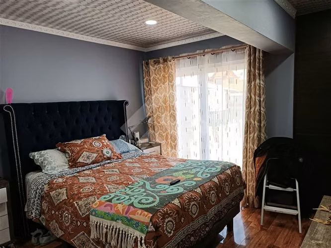 Casa en venta de 5 dorm. en Maipú