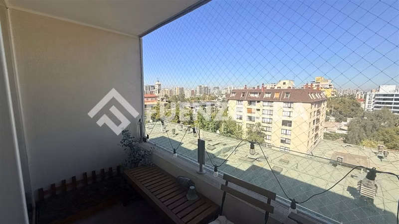 Departamento en venta de 2 dorm. en Ñuñoa 5.600 UF