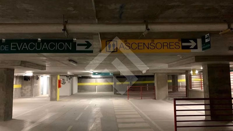 Oficina en venta en La Reina