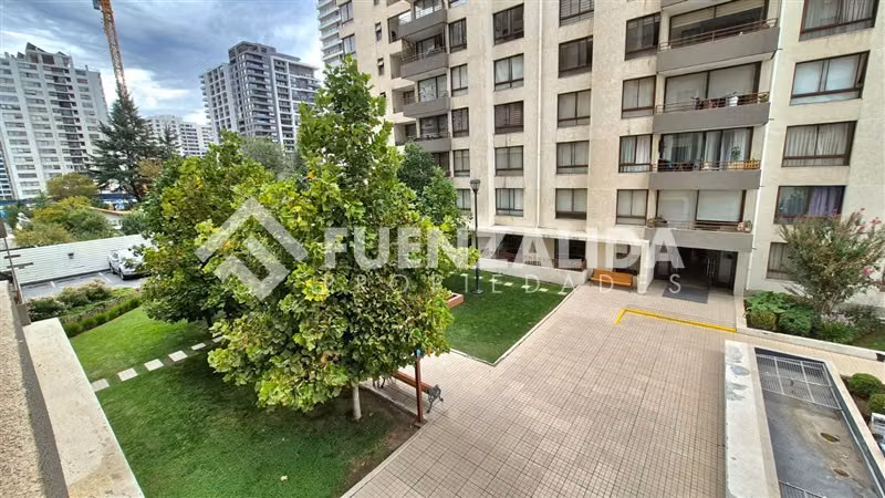 Departamento en venta de 2 dorm. en Macul