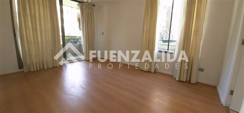 Departamento en venta de 2 dorm. en Peñalolén