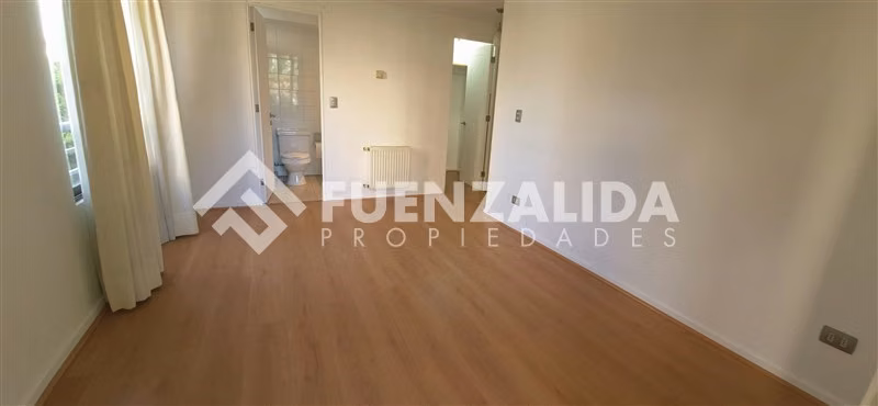 Departamento en venta de 2 dorm. en Peñalolén