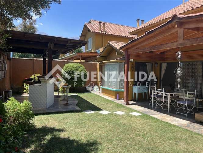 Casa en venta de 4 dorm. en Peñalolén - Imagen 8