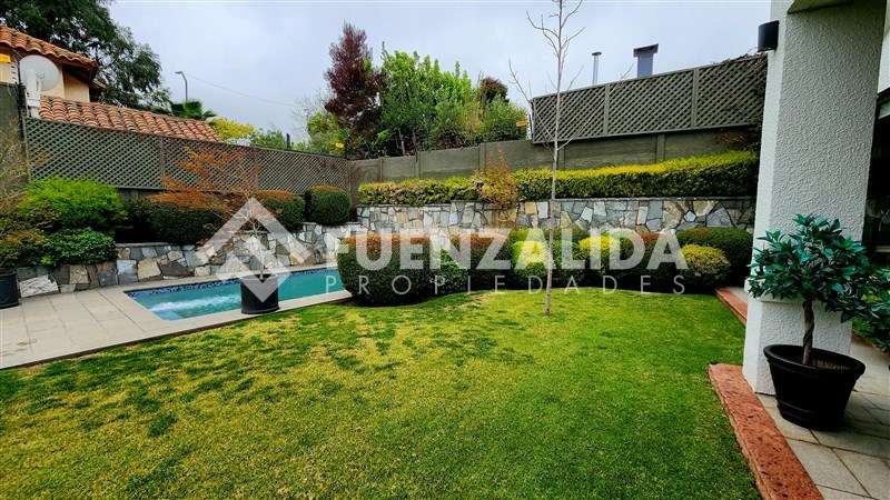 Casa en venta de 4 dorm. en Peñalolén - Imagen 11