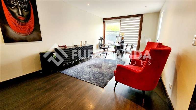 Casa en venta de 3 dorm. en Las Condes