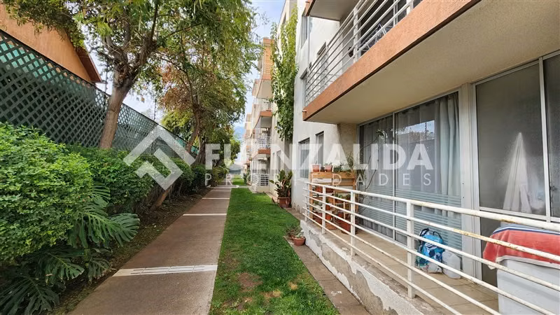 Departamento en venta de 2 dorm. en La Florida