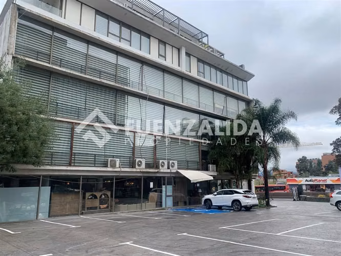 Edificio de Oficina en venta en Las Condes con estoril