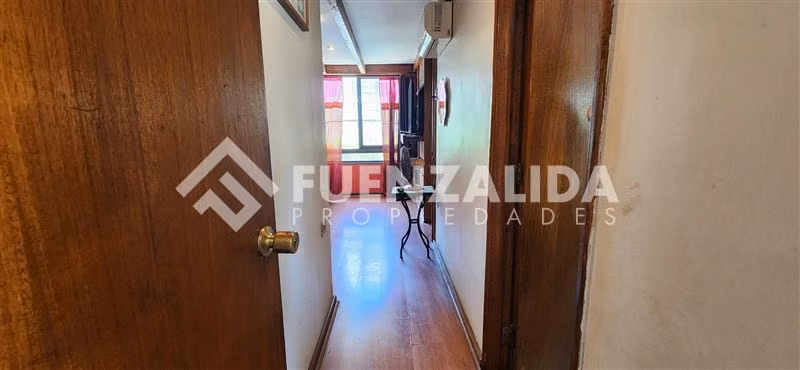 Casa en venta de 5 dorm. en Las Condes