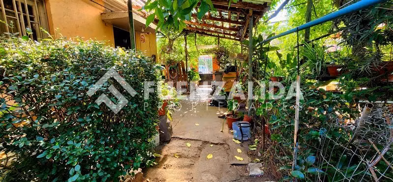 Casa en venta de 2 dorm. en Peñalolén