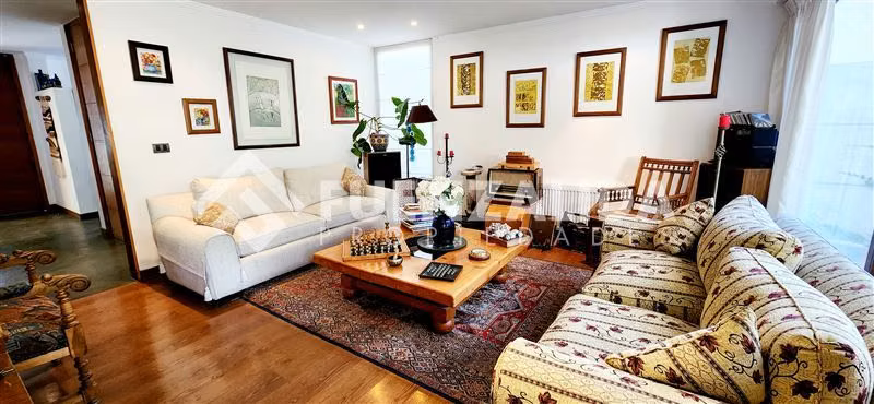 Casa en venta de 3 dorm. en Peñalolén
