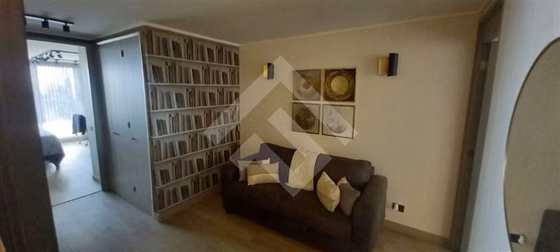 Impecable depthouse en venta de 2 dorm. en Peñalolén