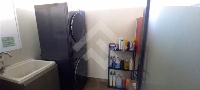 Impecable depthouse en venta de 2 dorm. en Peñalolén