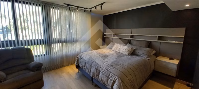 Impecable depthouse en venta de 2 dorm. en Peñalolén