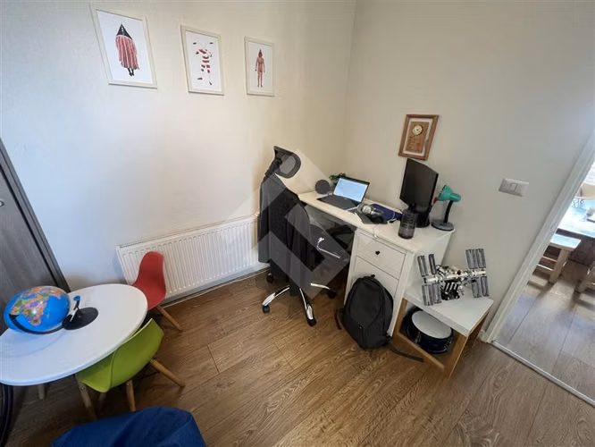Amplio departamento en venta de 4 dorm. en Peñalolén