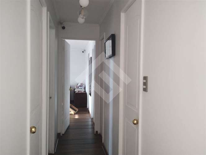 Excelente depto en venta de 3 dorm. en calle Loreto - Imagen 12