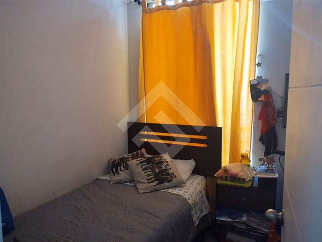 Depto en venta, excelente estado de 2 dorm. en La Florida