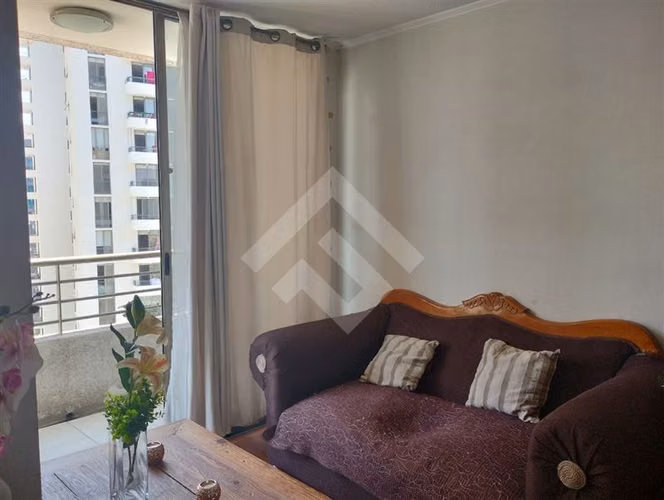 Depto en venta, excelente estado de 2 dorm. en La Florida