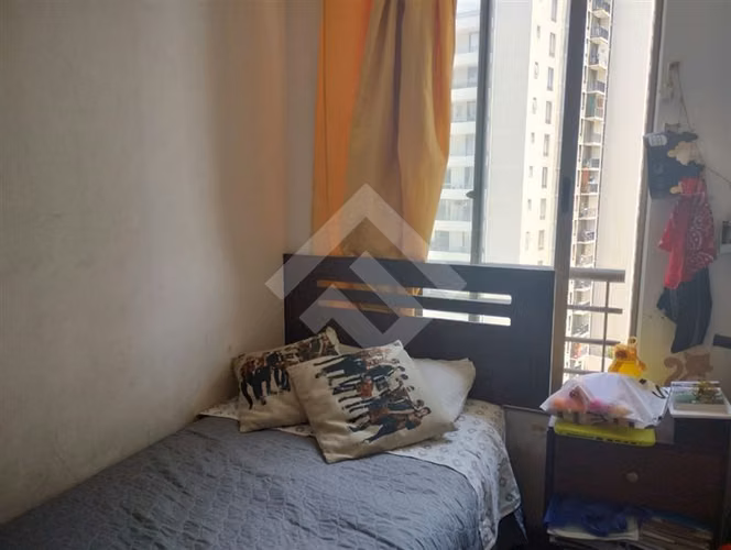 Depto en venta, excelente estado de 2 dorm. en La Florida