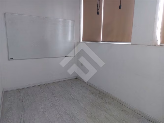 Oficina en arriendo en Providencia