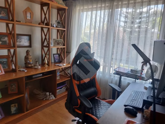 Casa en venta de 5 dorm. en Peñalolén