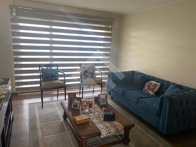 Amplia y cómoda casa de 4 dorm en Alto Macul, en La Florida - Imagen 8