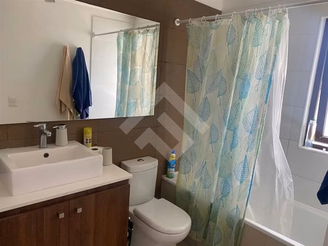 Amplia y cómoda casa de 4 dorm en Alto Macul, en La Florida - Imagen 14