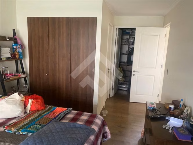 Amplia y cómoda casa de 4 dorm en Alto Macul, en La Florida - Imagen 13