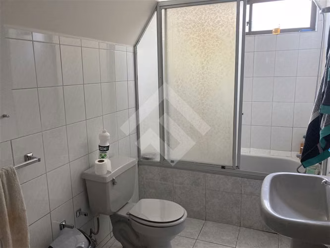 Casa + local comercial + ferretería + Patente, Peñalolén