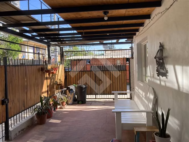 Casa en venta, deptos arriendo. Macul. inversionista...!!!