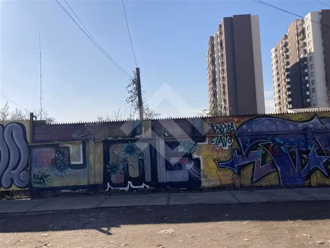 Sitio en venta, ideal strip center en La Cisterna