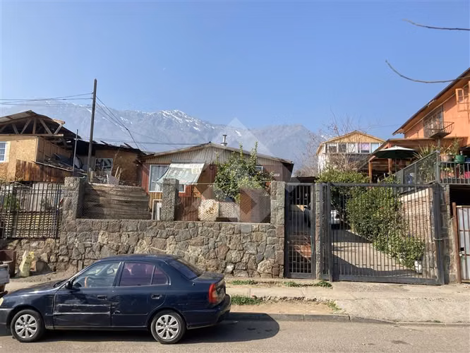Sitio en venta en Peñalolén