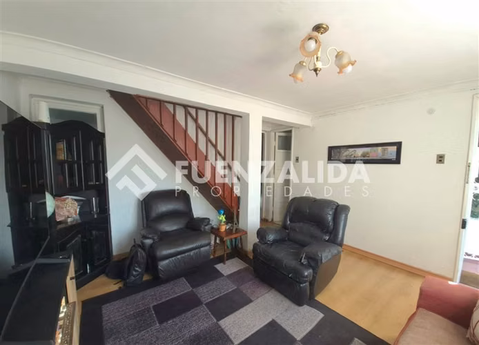 Casa en venta de 3 dorm. en San Joaquín