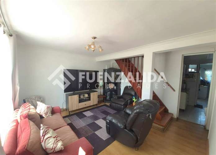Casa en venta de 3 dorm. en San Joaquín