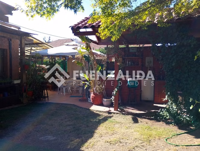 Casa en venta de 5 dorm. en La Reina