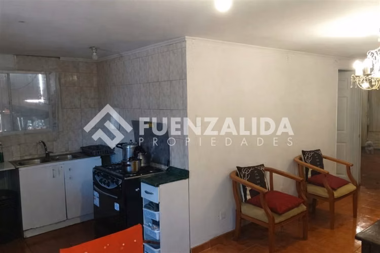 Casa en venta de 3 dorm. en El Bosque