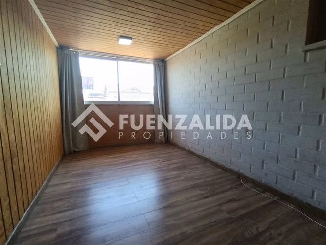 Casa en venta de 3 dorm. en Maipú