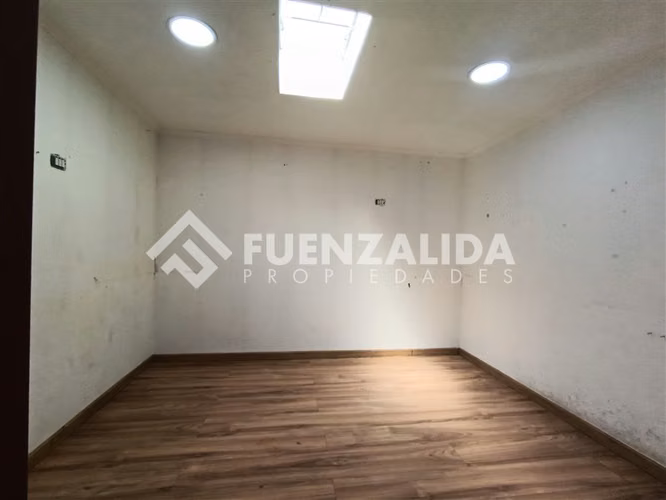 Casa en venta de 3 dorm. en Maipú