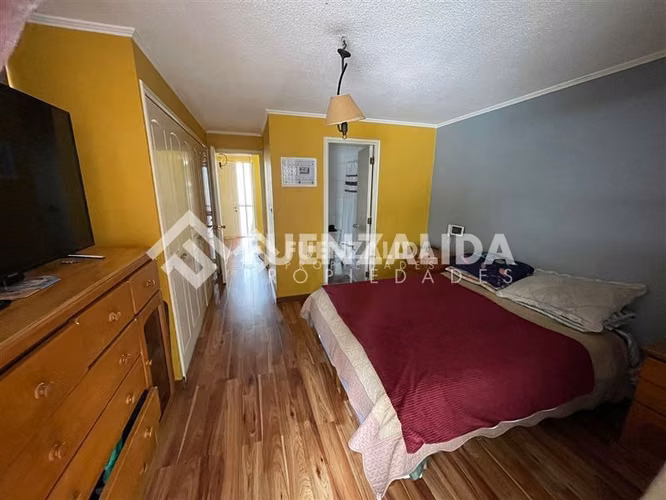 Casa en venta de 4 dorm. en Peñalolén