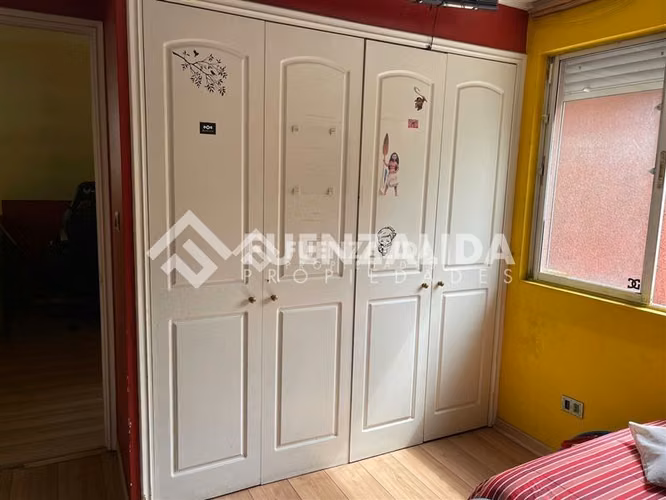 Casa en venta de 4 dorm. en Peñalolén